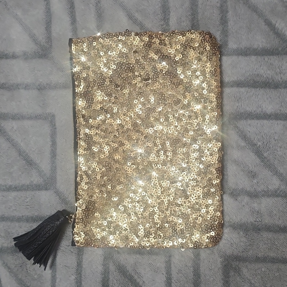 Ipsy makeup bag